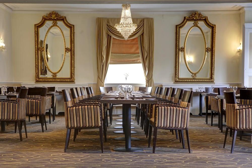 Cheltenham Regency Hotel Golden Valley Buitenkant foto
