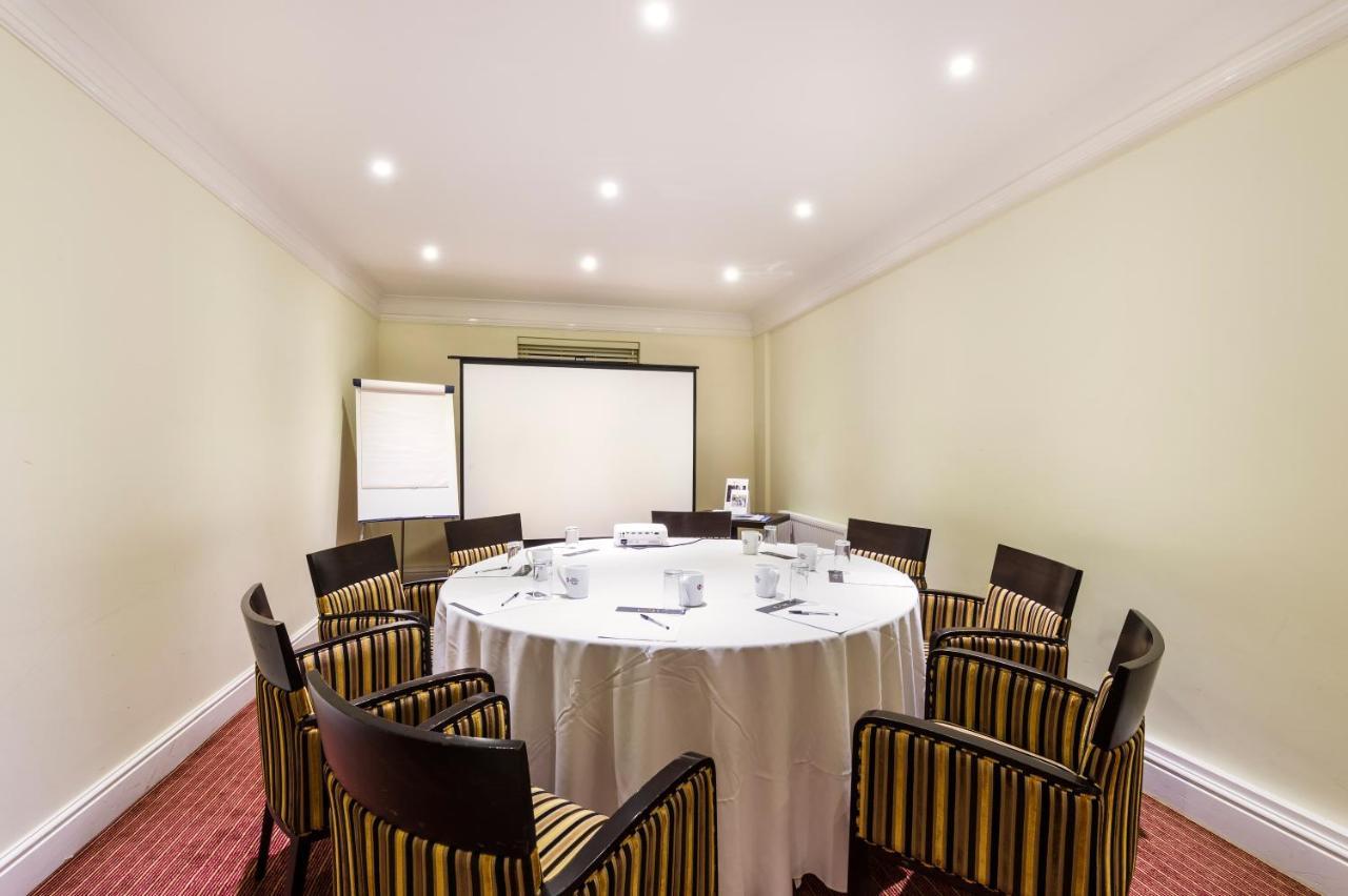 Cheltenham Regency Hotel Golden Valley Buitenkant foto