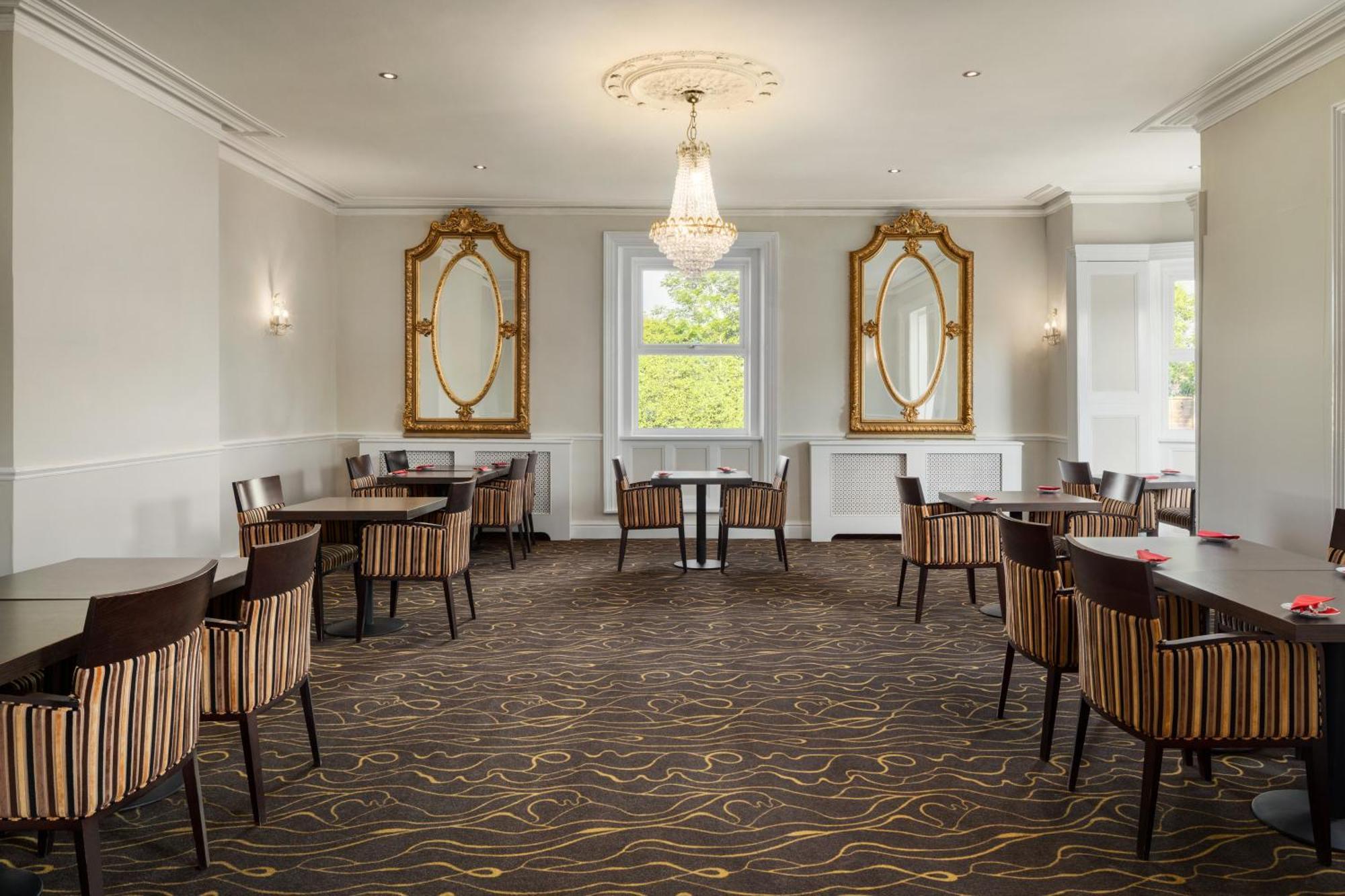 Cheltenham Regency Hotel Golden Valley Buitenkant foto