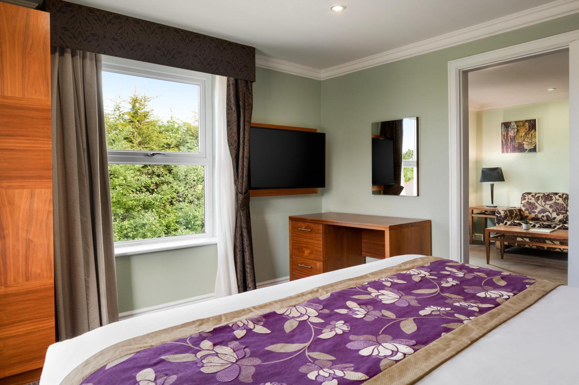 Cheltenham Regency Hotel Golden Valley Buitenkant foto