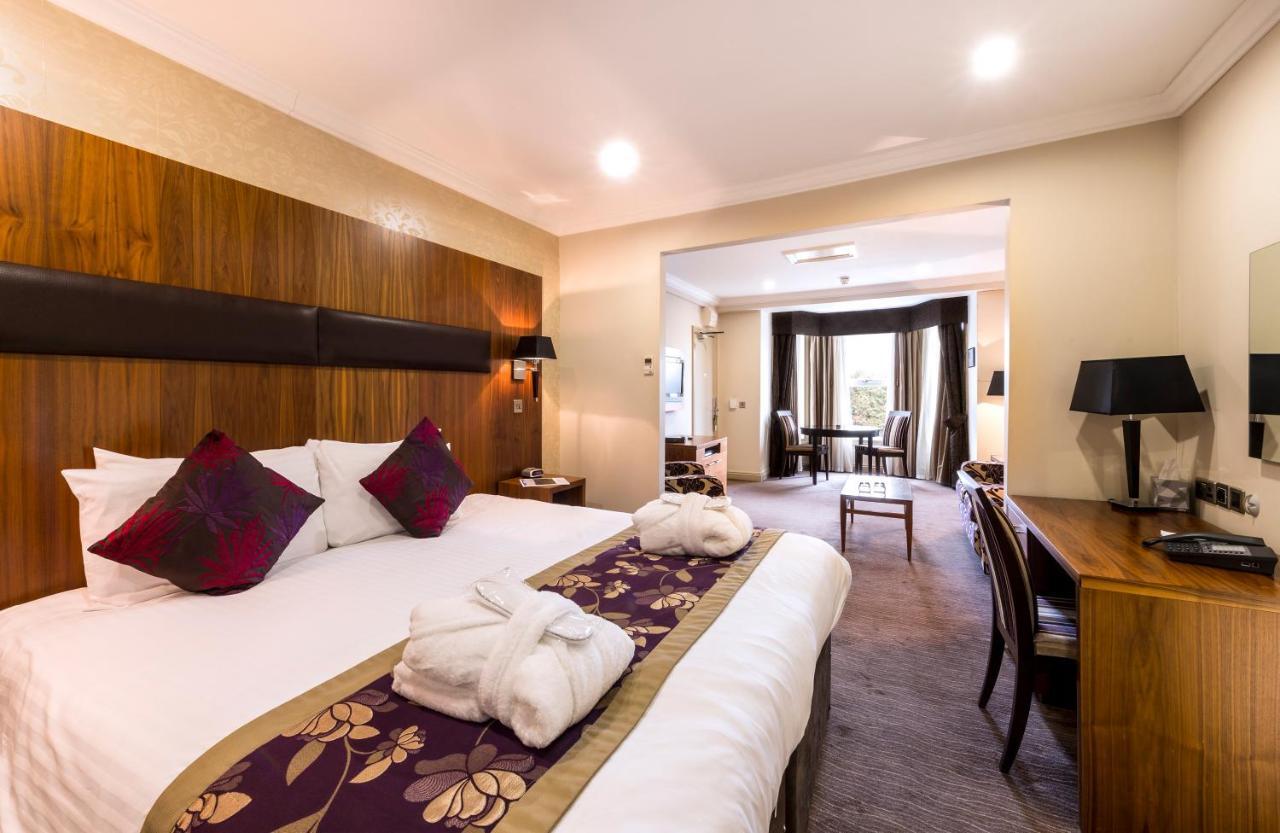 Cheltenham Regency Hotel Golden Valley Buitenkant foto